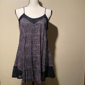 Pullover Black Print Top